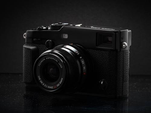 Объектив Fujinon XF 23mm F2 R WR на камере Fujifilm X-Pro3