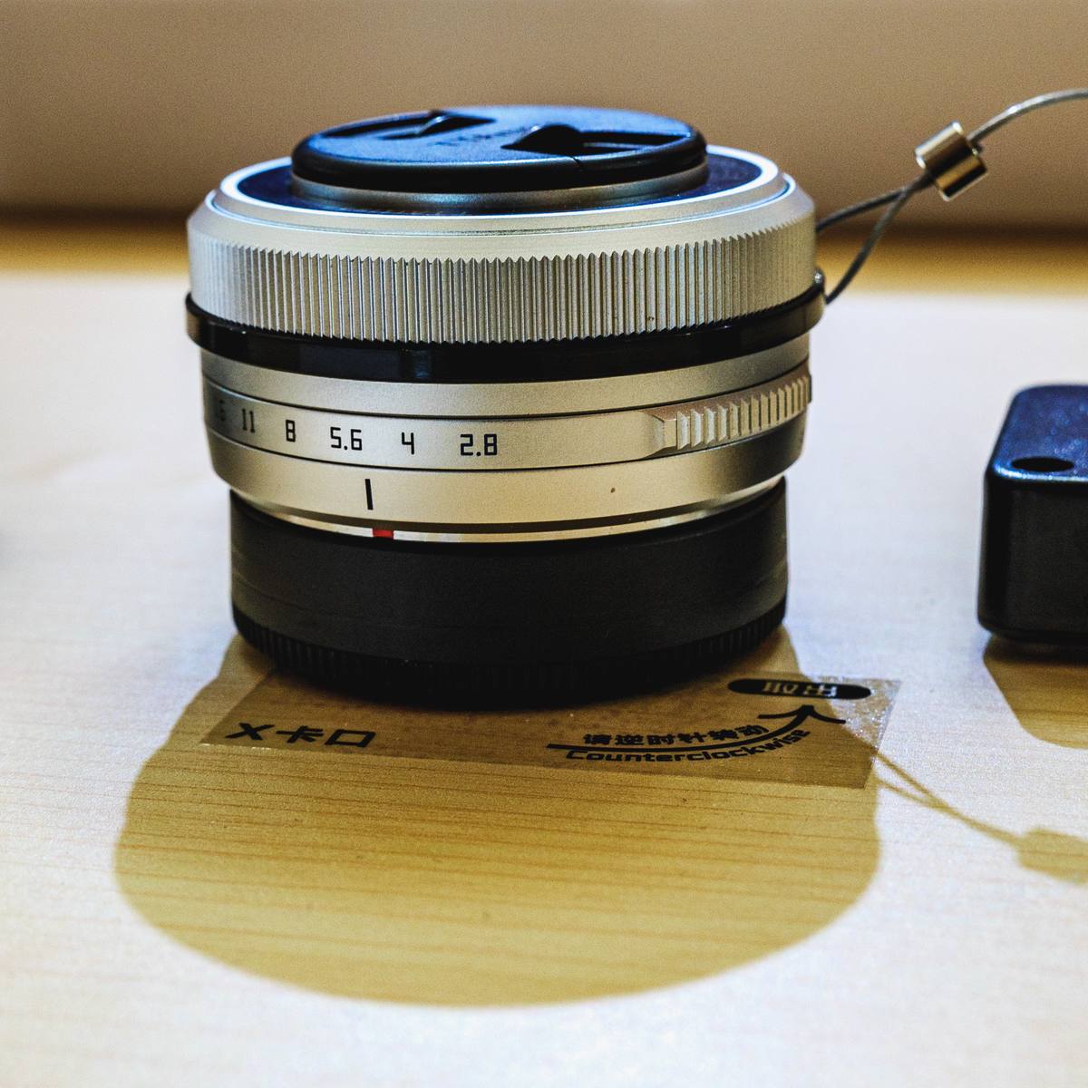 Компактный объектив TTArtisan AF 27mm F2.8