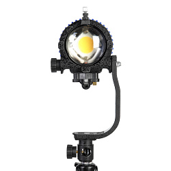 Студийный светодиодный осветитель GreenBean ZOOM 60 LED Студийный светодиодный осветитель GreenBean ZOOM 60 LED