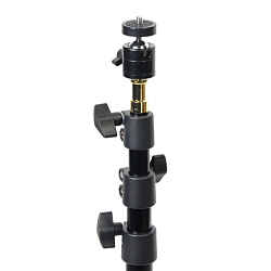 Стойка-тренога Godox 240F для фото/видеостудии Стойка-тренога Godox 240F для фото/видеостудии